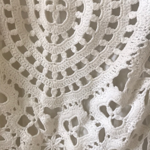 Sundance Grey with Ivory Crochet Long Sleeved Sweater size Small - Picture 4 of 11